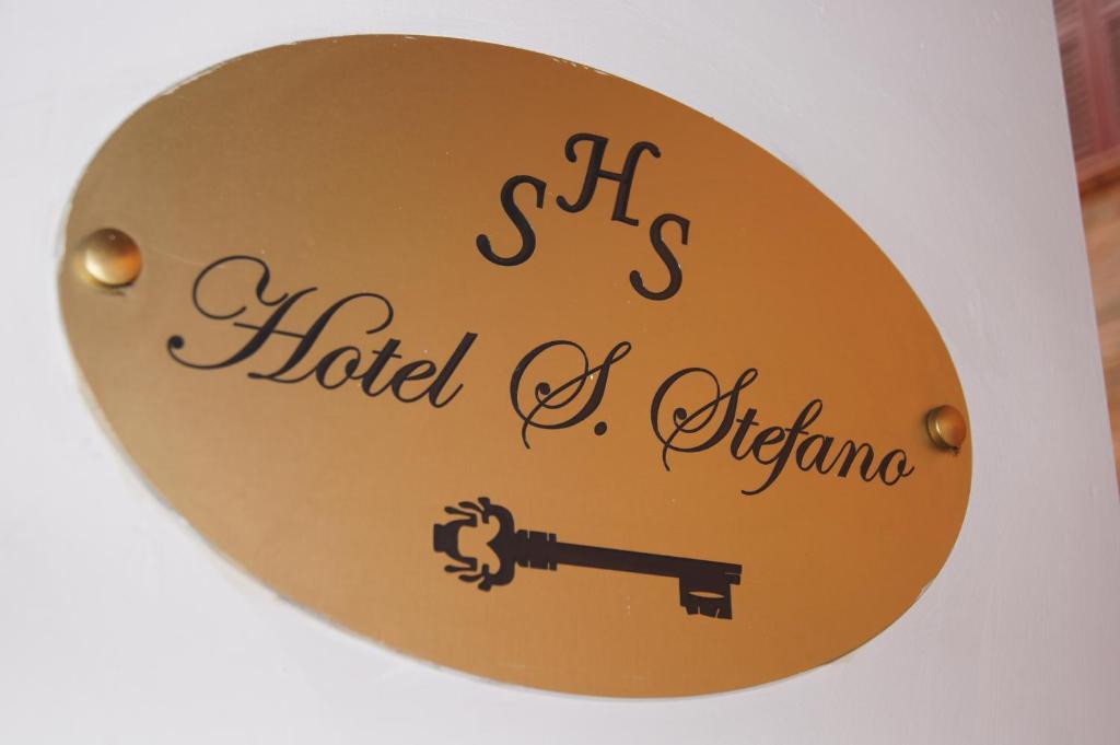 Hotel Santo Stefano フェラーラ エクステリア 写真